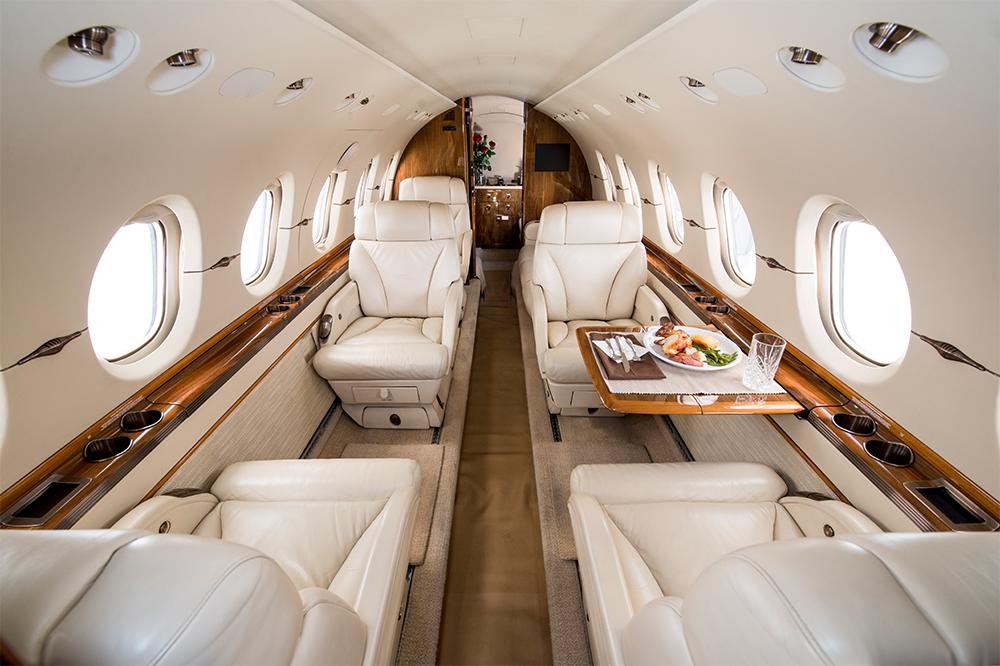 jet Beechcraft Hawker 850 XP